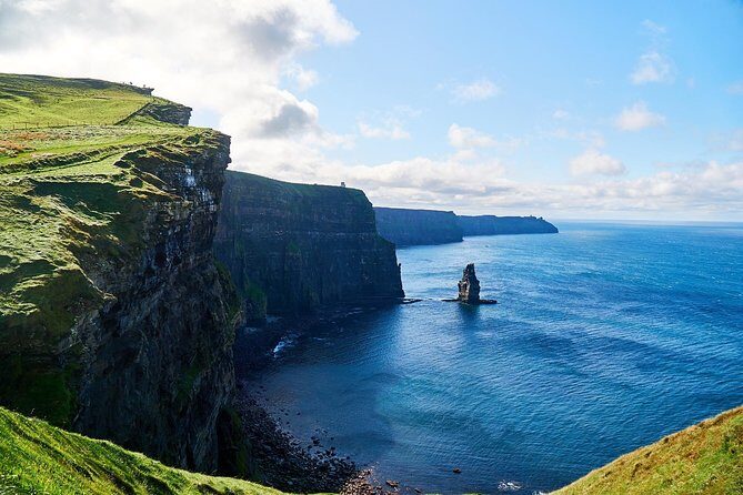 6-day All Ireland & Northern Ireland Rail Tour from Dublin - Day 2: The Ring of Kerry by Coach (No Car, Big Views)
