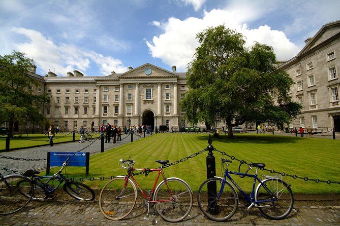 90 Minute Dublin Walking tour and Sightseeing tips - Temple Bar: Meeting House Square tips and the local take on the famous pubs