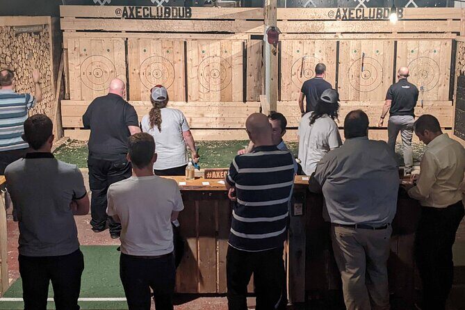 Axe Throwing Open Session (Dublin) 1hr - A possible bonus: sauna and cold-water-style fun