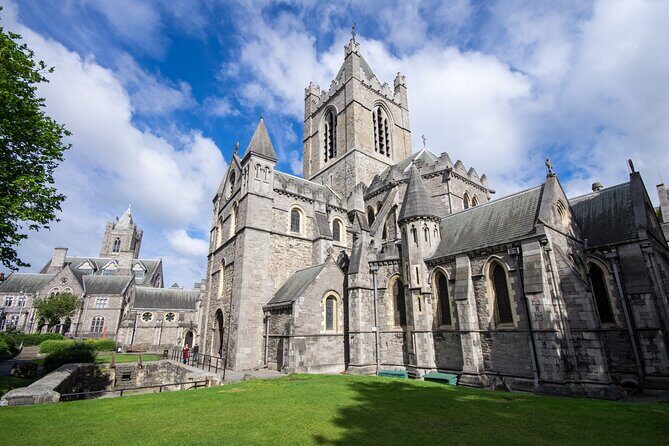 Book of Kells, Dublin Castle, Christ Church Cathedral Tour - Trinity College Old Library and the Book of Kells time slot