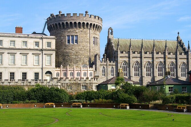 Book of Kells, Dublin Castle, Christ Church Cathedral Tour - Why the guide style matters more than you’d think