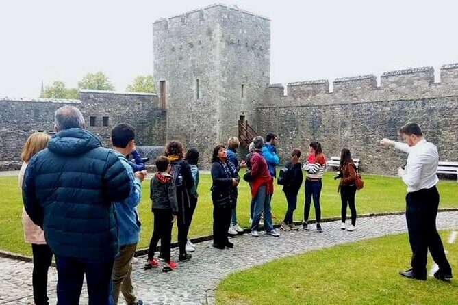 Cork City, Cahir Castle and Rock of Cashel Tour with Spanish Speaking Guide - Timing and pacing: how to survive a long day without feeling rushed