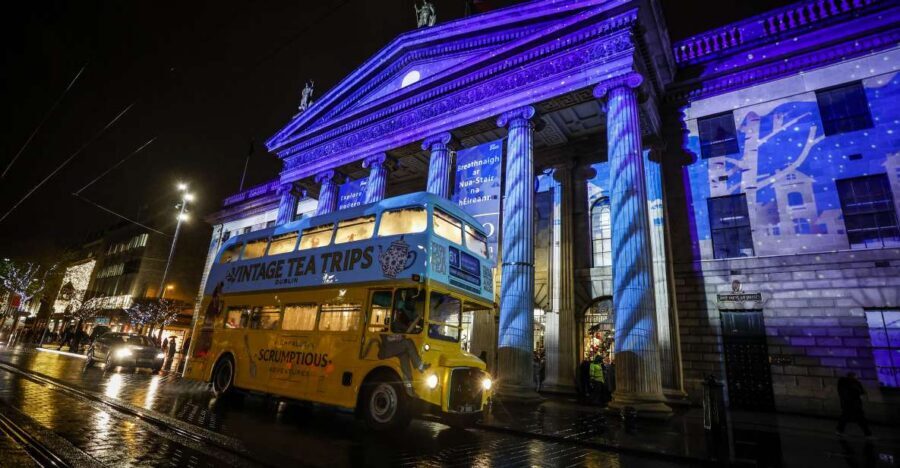 Dublin: Christmas Lights Festive Bus Tour with Afternoon Tea - A 1960s Double-Decker Christmas Lights Show, With Afternoon Tea