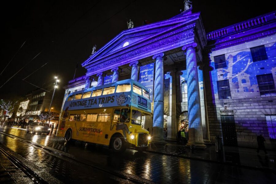 Dublin: Christmas Lights Festive Bus Tour with Afternoon Tea - Your 80 Minutes on the Bus: Timing and What You Actually See