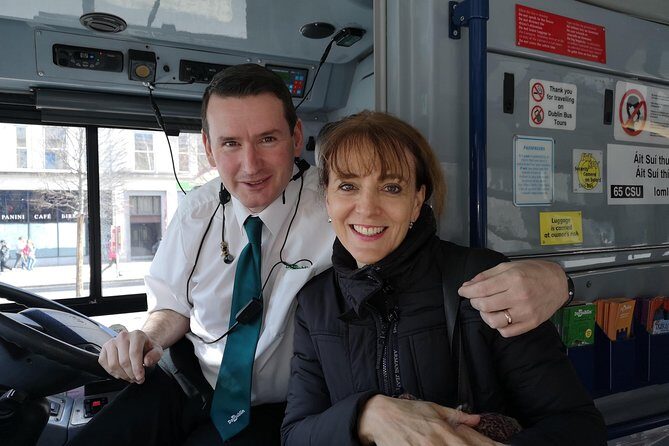 Dublin Hop-on Hop-off Bus Tour - Live Tour auf Deutsch - Timing, crowds, and the bus experience