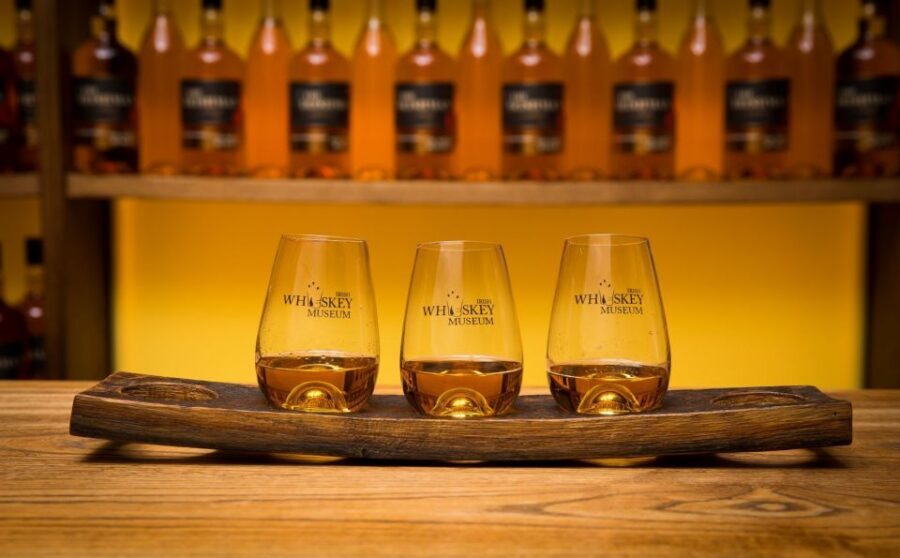 Dublin: Irish Whiskey Museum Blending Tour with Tastings - Four tastings in the modern bar: how to taste without turning it into homework