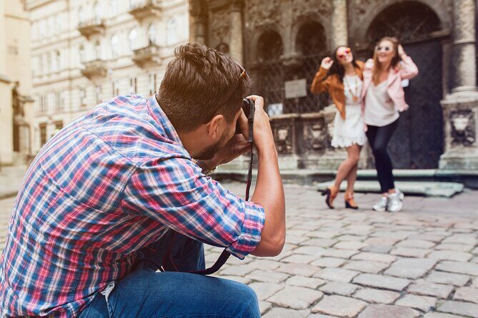 Dublin: Personal Photographer- Travel Photography Experience - Trinity College Dublin: postcard structure, portrait-ready backdrops
