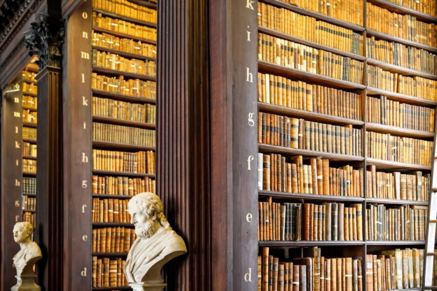 Dublin: Skip-the-line Book of Kells & Old Town Private Tour - Skip-The-Line Book of Kells Tickets: What You Save (and What You Don’t)