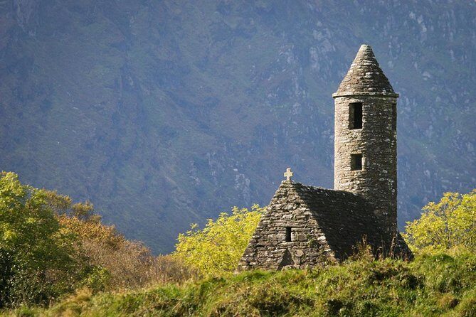 Dublin to Wicklow, Glendalough Small Group Tour with Guided Walk - Enniskerry lunch break: a Victorian village pause built for real food time