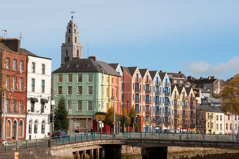 From Dublin:Cork,Cahir Castle,Rock of Cashel Tour in Spanish - Key highlights worth your attention