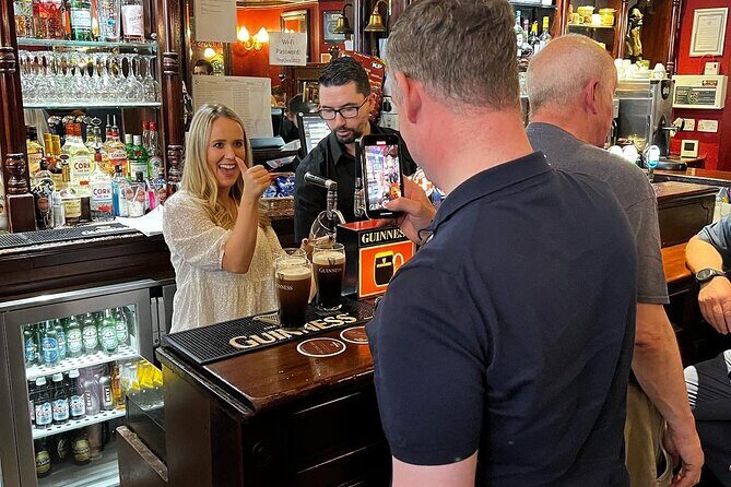 Guinness Storehouse: Entry ticket + Perfect Pint Pub Tour - A short walk down O’Connell Street to the first pub stop