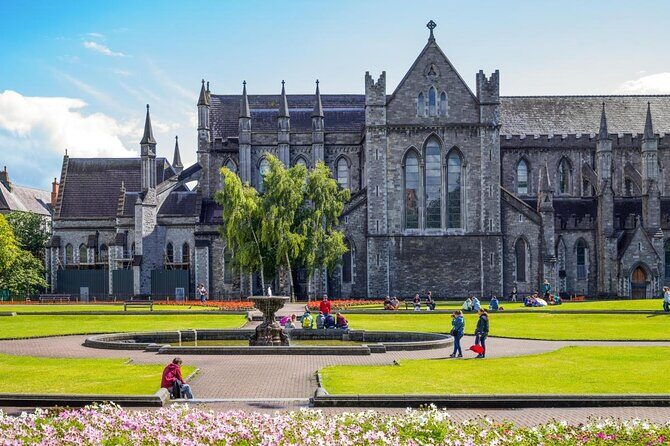 The Dublin Incident: Alien, Whiskey & Clues Exploration Game - Why a Dublin clue game beats a standard sightseeing day
